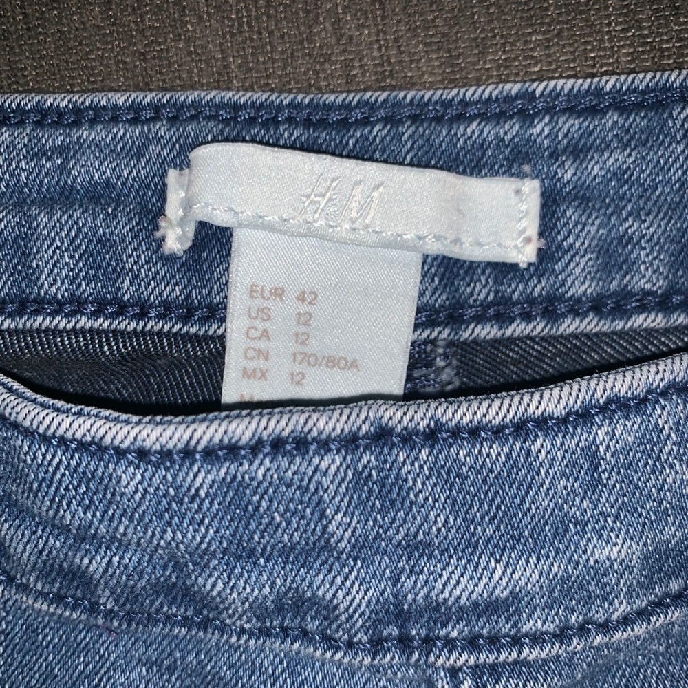 H&M jean shorts - Picture 4 of 6